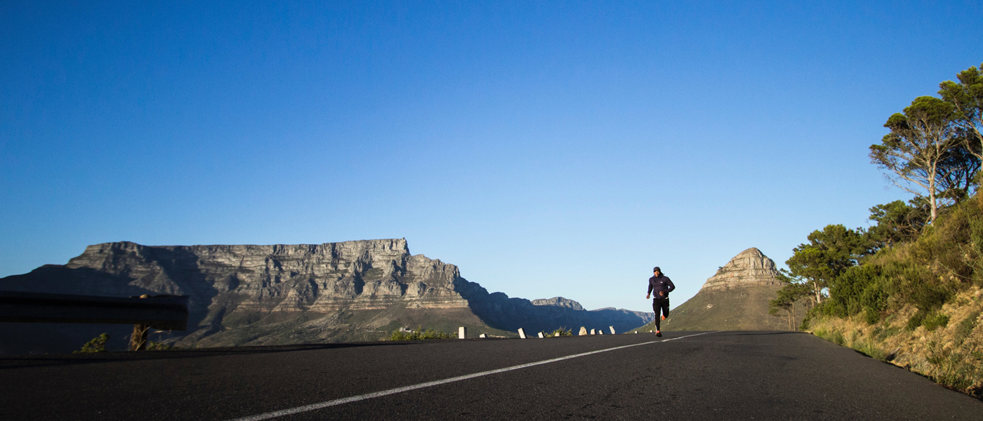 running sous un beau paysage